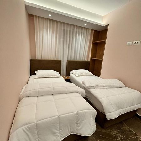 Agate City Center Apartment Tirana Kültér fotó