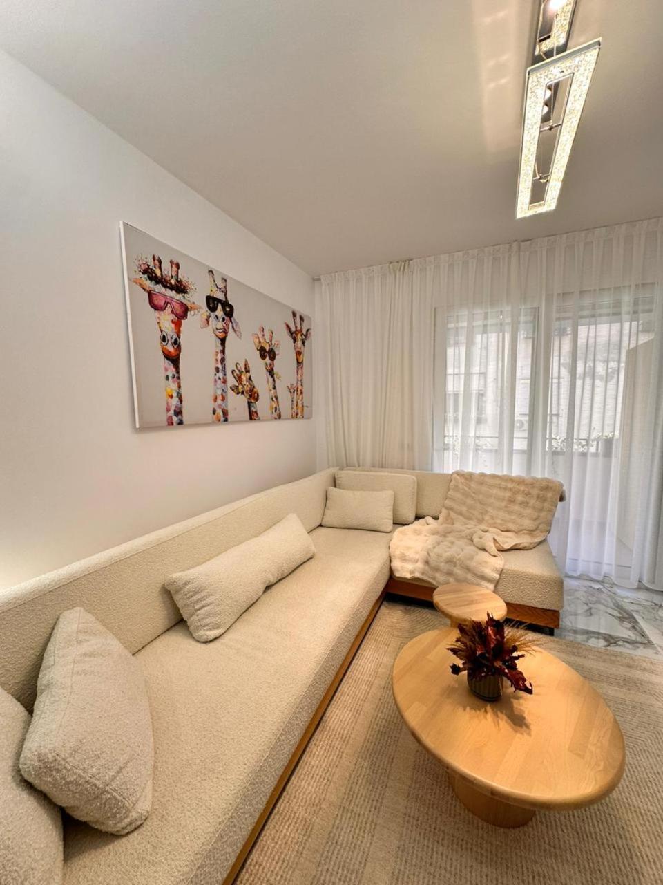 Agate City Center Apartment Tirana Kültér fotó